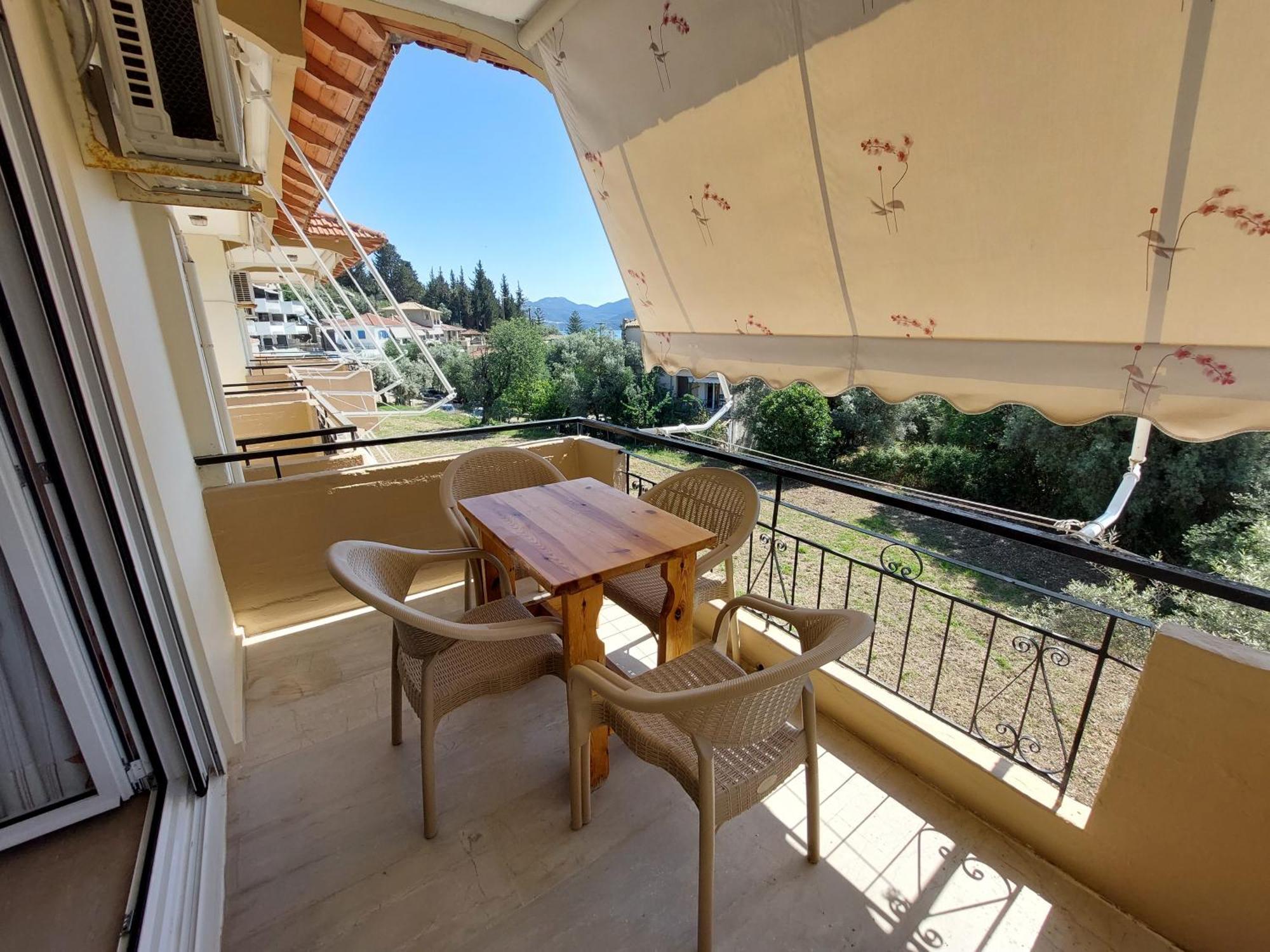 Vessarios Apartment Никиана Екстериор снимка