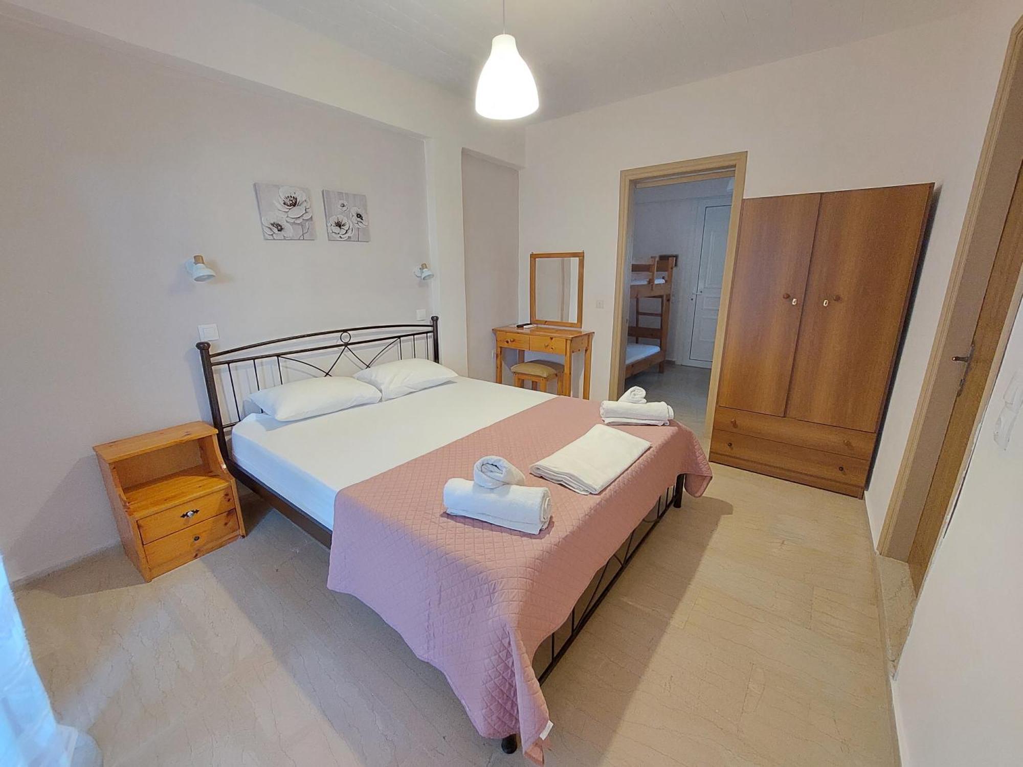Vessarios Apartment Никиана Екстериор снимка