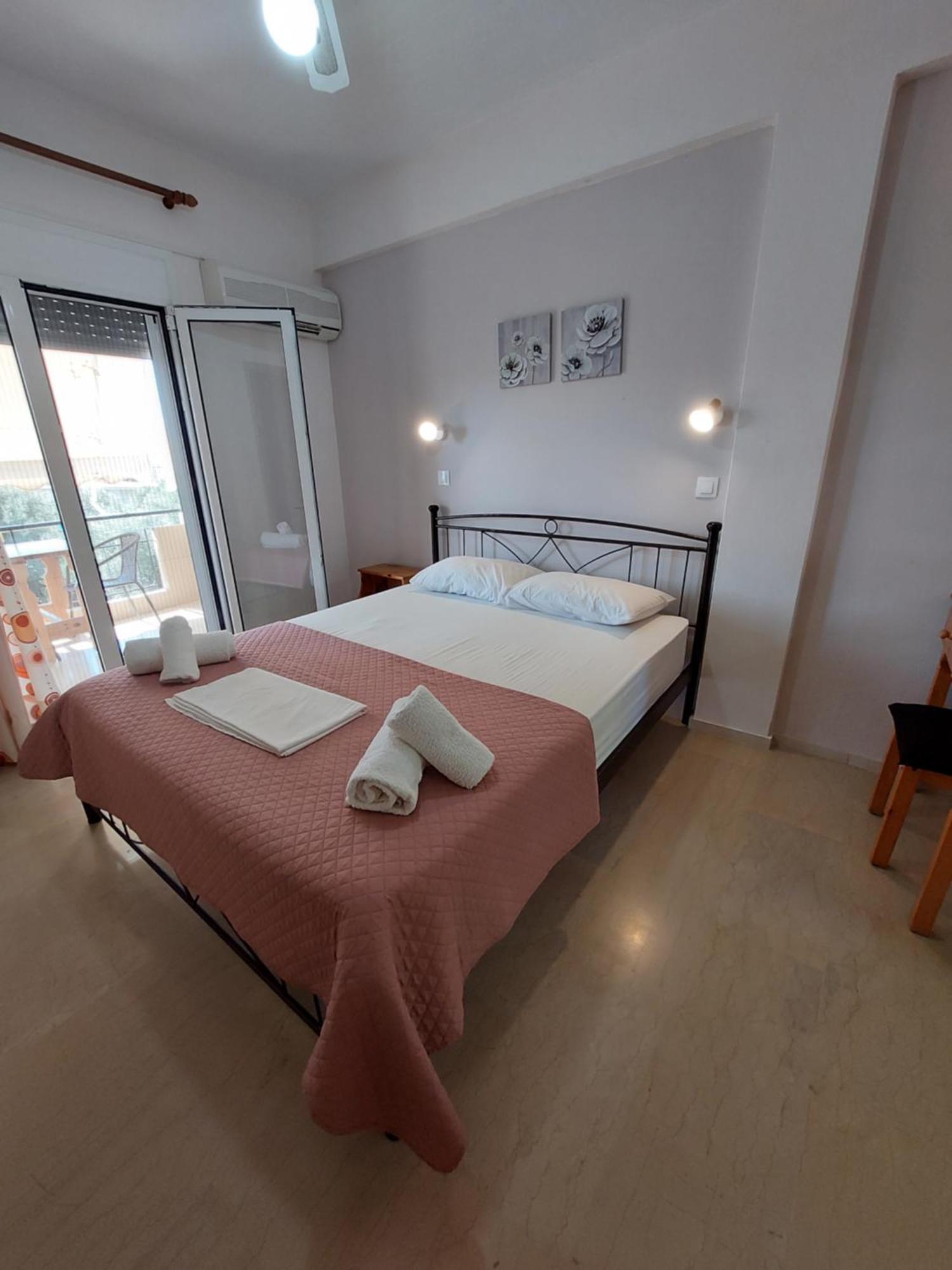 Vessarios Apartment Никиана Екстериор снимка